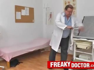 Raudonplaukiai terry sullivan gyno į tiesiąją žarną douche