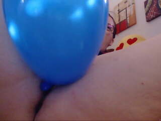 Seven squirting orgasms on seven inflated balloons for